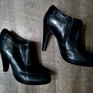 Anne Klein Boots
